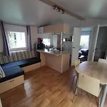 Campingplads Mobilhomes 6 & 4 Pers A La Bataille Clim Tv Wifi Terrasse & Confort Paris Eure Gestion Ivry-la-Bataille