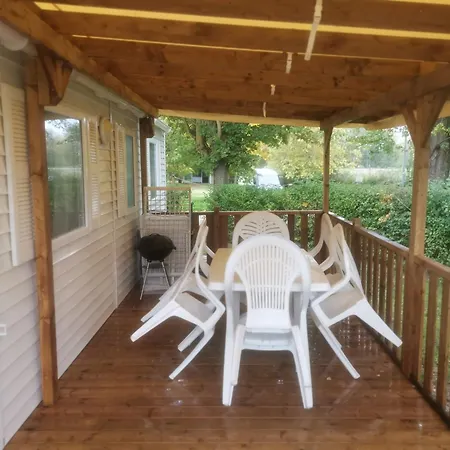 Mobilhomes 6 & 4 Pers A La Bataille Clim Tv Wifi Terrasse & Confort Paris Eure Gestion Ivry-la-Bataille
