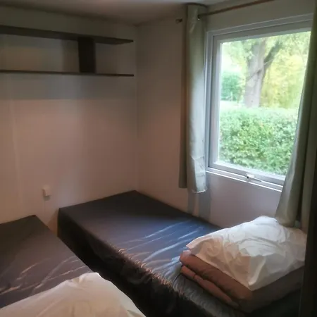 Mobilhomes 6 & 4 Pers A La Bataille Clim Tv Wifi Terrasse & Confort Paris Eure Gestion * Ivry-la-Bataille