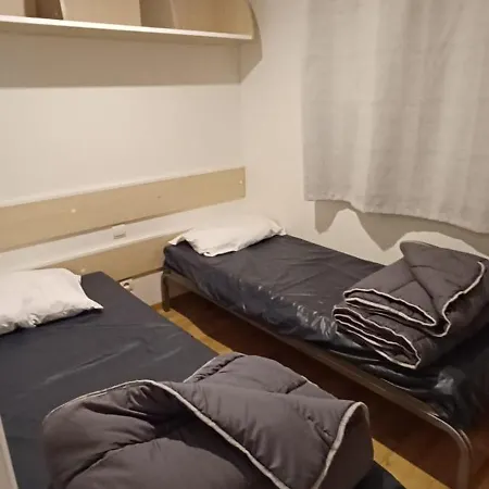 Mobilhomes 6 & 4 Pers A La Bataille Clim Tv Wifi Terrasse & Confort Paris Eure Gestion
